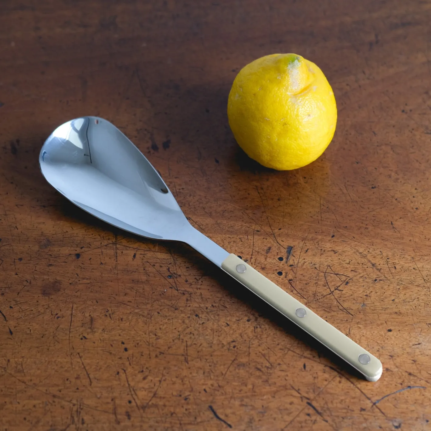 Sabre Paris Bistrot Solid, Light kaki | Rice Spoon