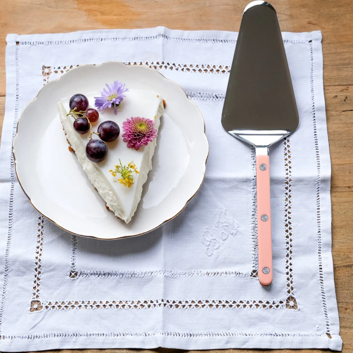 Sabre Paris Bistrot Solid, Nude Pink | Tart Server