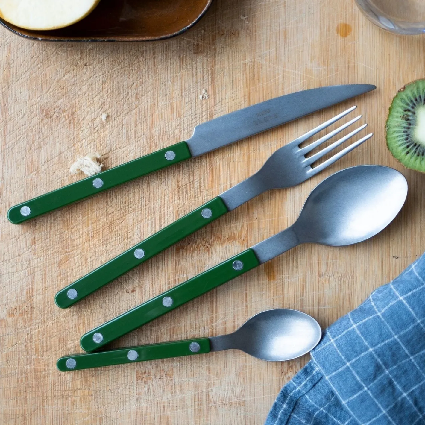 Sabre Paris Bistrot Vintage Solid, Green | 48 Pieces Set
