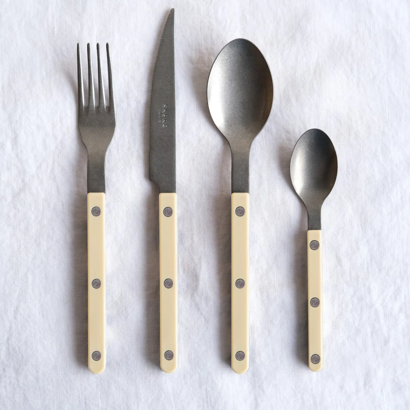 Sabre Paris Bistrot Vintage Solid, Ivory | 24 Pieces Set