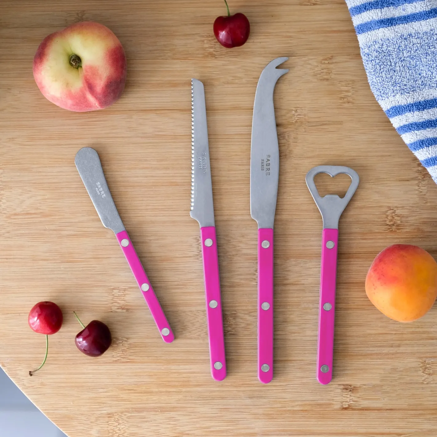 Sabre Paris Bistrot Vintage Solid, Raspberry | Aperitif Set