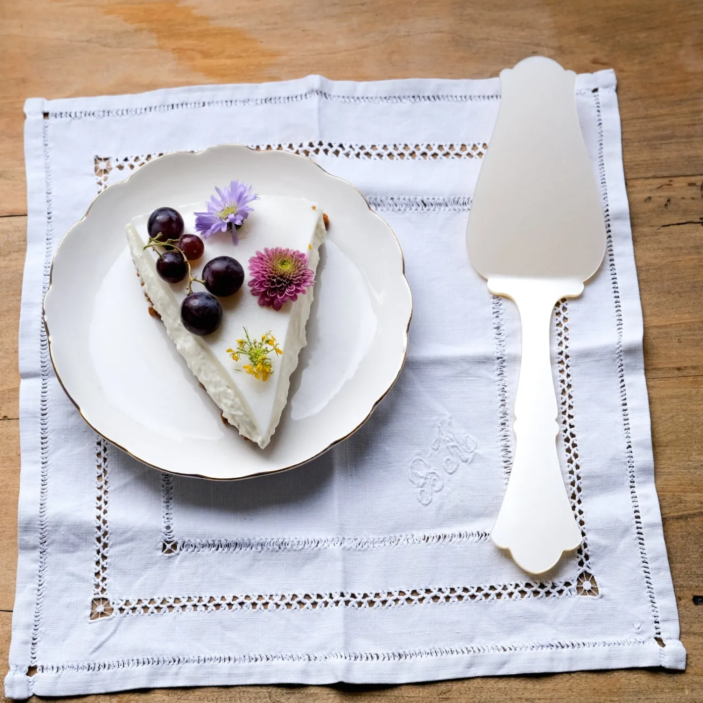 Sabre Paris Honorine, | Tart Server