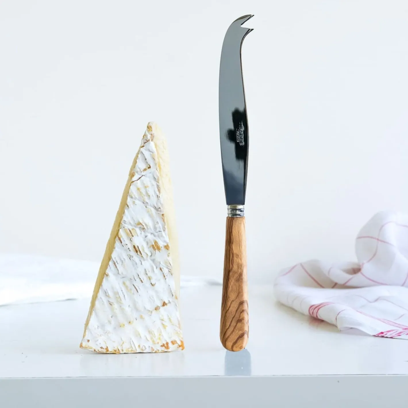 Sabre Paris Lavandou,Bois d'olivier | Set Of 4 Must-have Serving Pieces