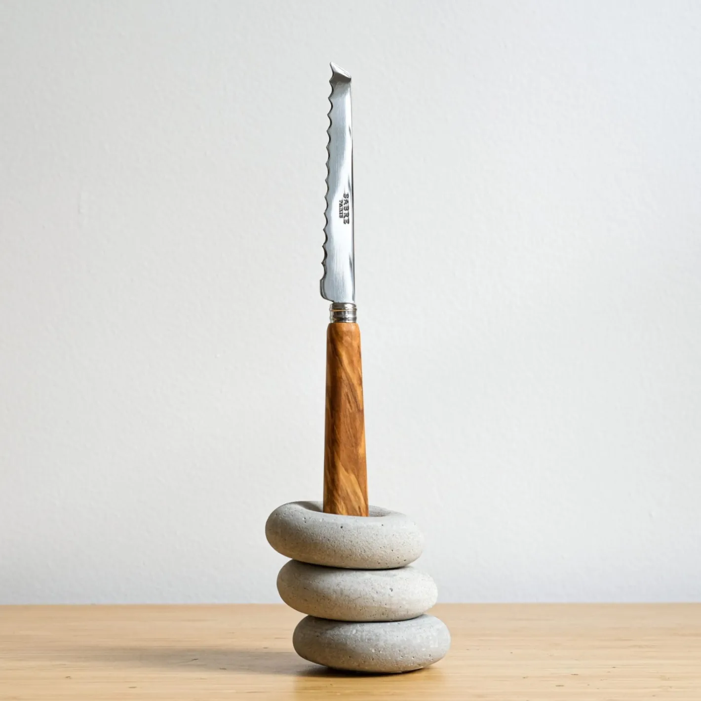 Sabre Paris Lavandou,Bois d'olivier | Tomato Knife
