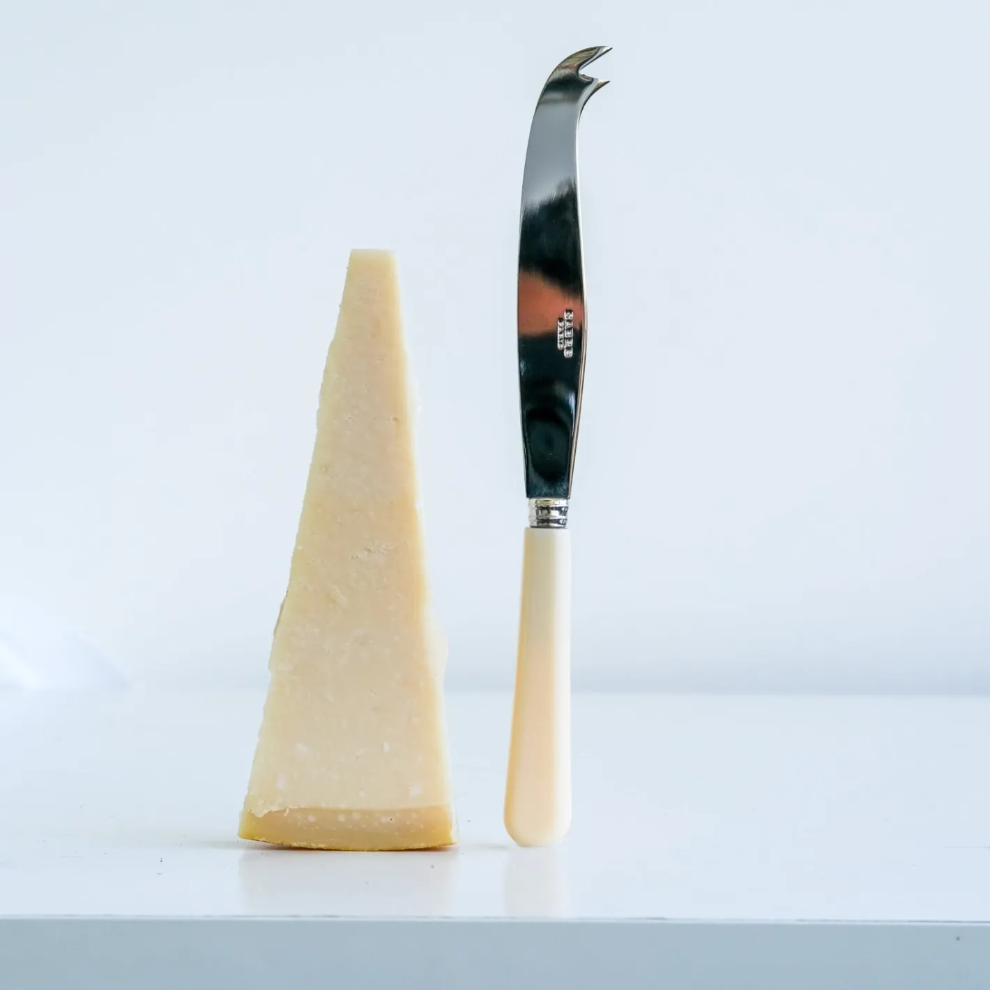 Sabre Paris Pop unis, | Cheese Knife